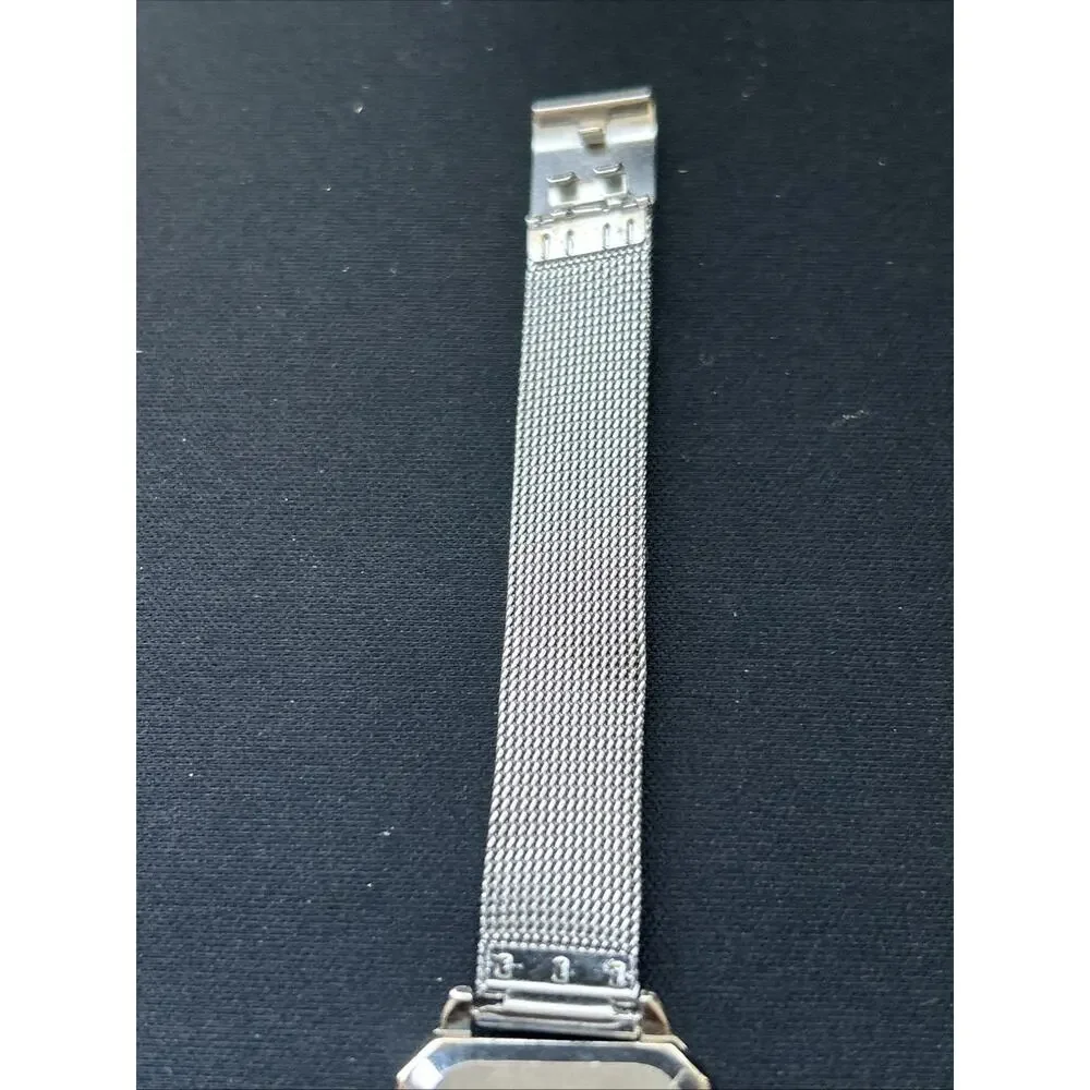 Silver Tone Women’s Quartz Watch